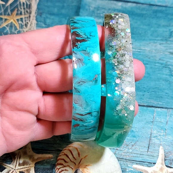 SOLD....Bracelets resin epoxy great to wear on the beach - Picture 8 of 17